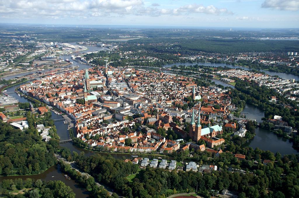 Möbliertes Wohnen In Der Lübecker Ganghausperle *